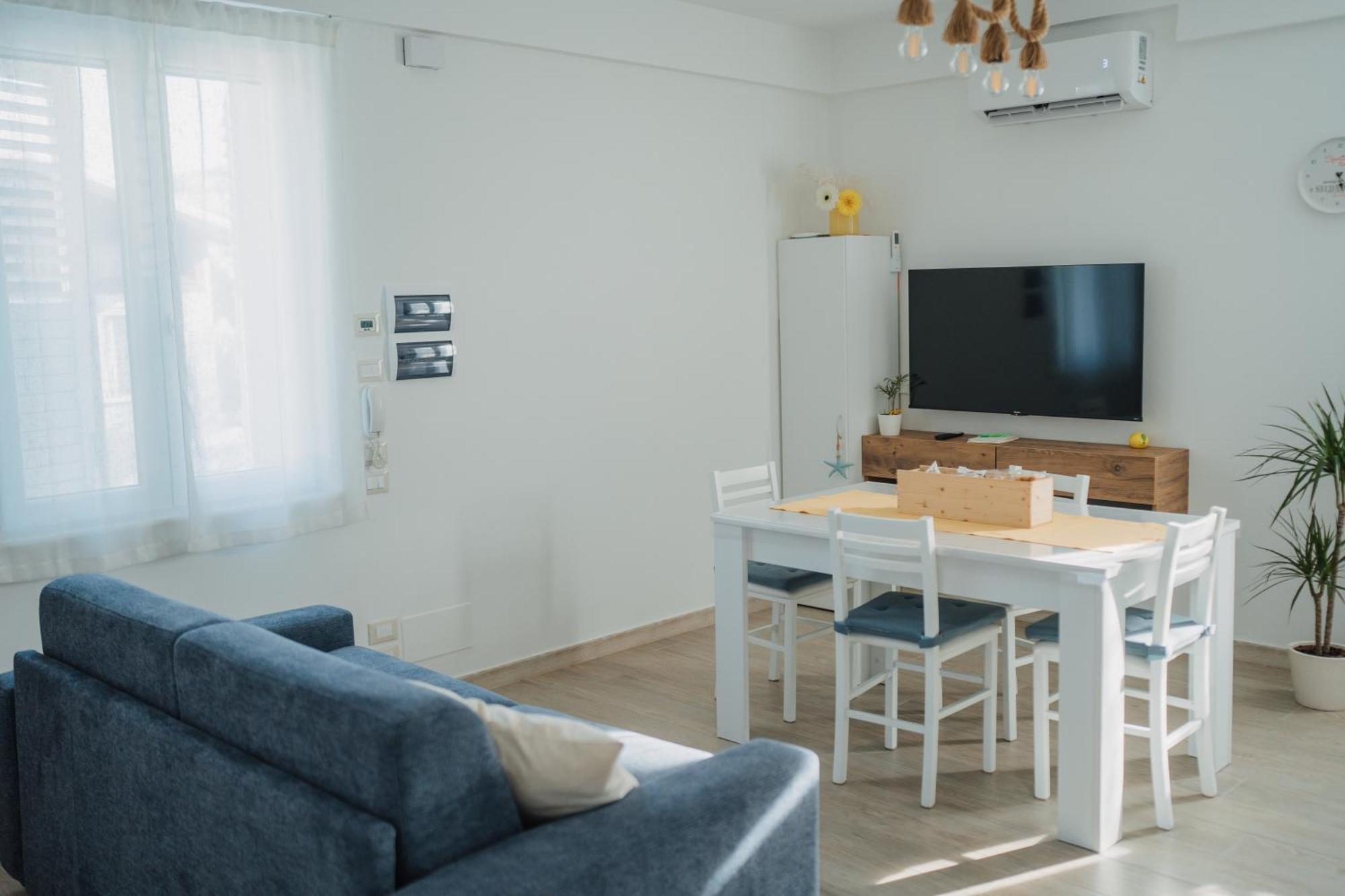 Casa Degli Ulivi - Apartment B Порто-Сан-Джорджо Экстерьер фото